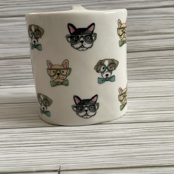 🆕 Rae Dunn | Dogs in Glasses Themed Storage Container - Picture 2 of 9